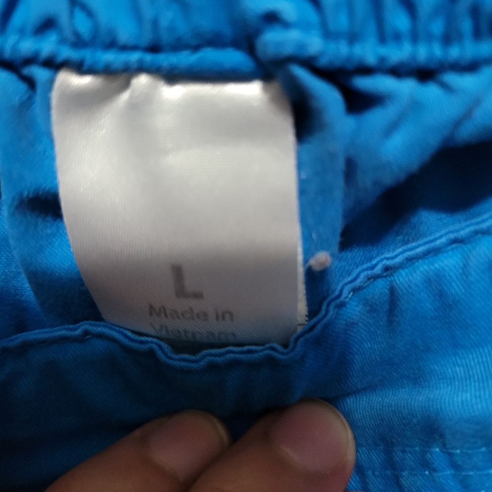 Scrubs! Blue & White! Large